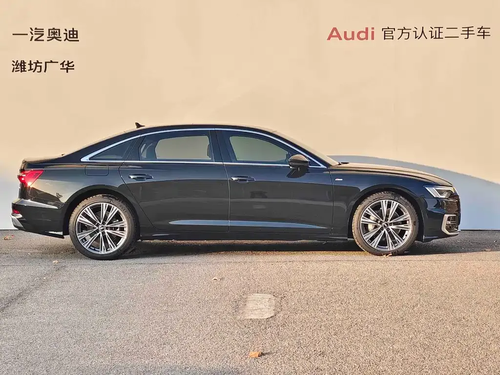 Audi A6L — фото 10