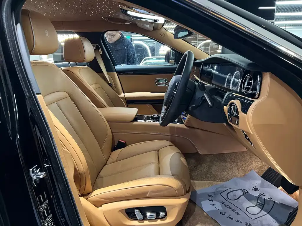 Rolls-Royce Ghost 2025 из CN, фото 6