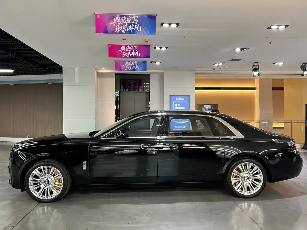 Rolls-Royce Ghost 2025 из CN, фото 8