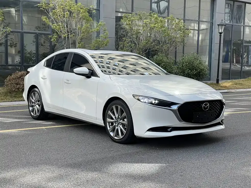 Mazda 3 Axela — фото 6
