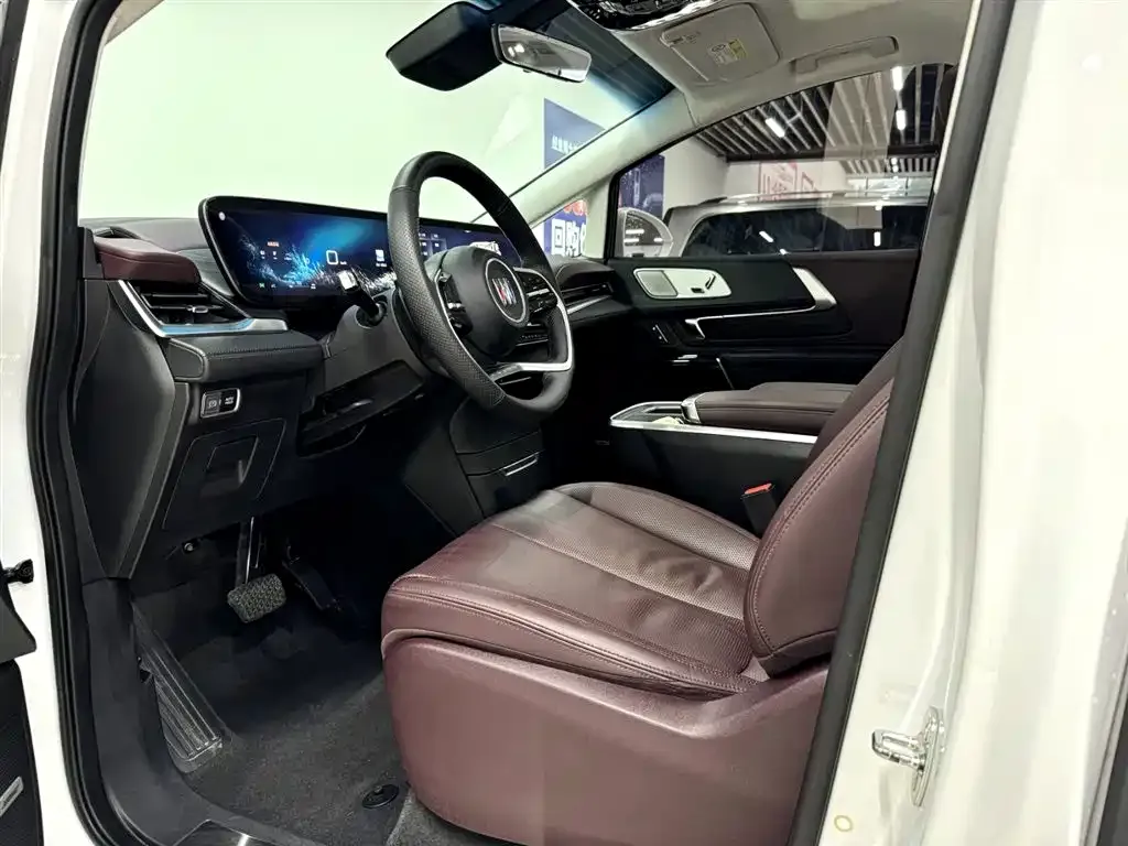 Buick Century 2024 из CN, фото 4