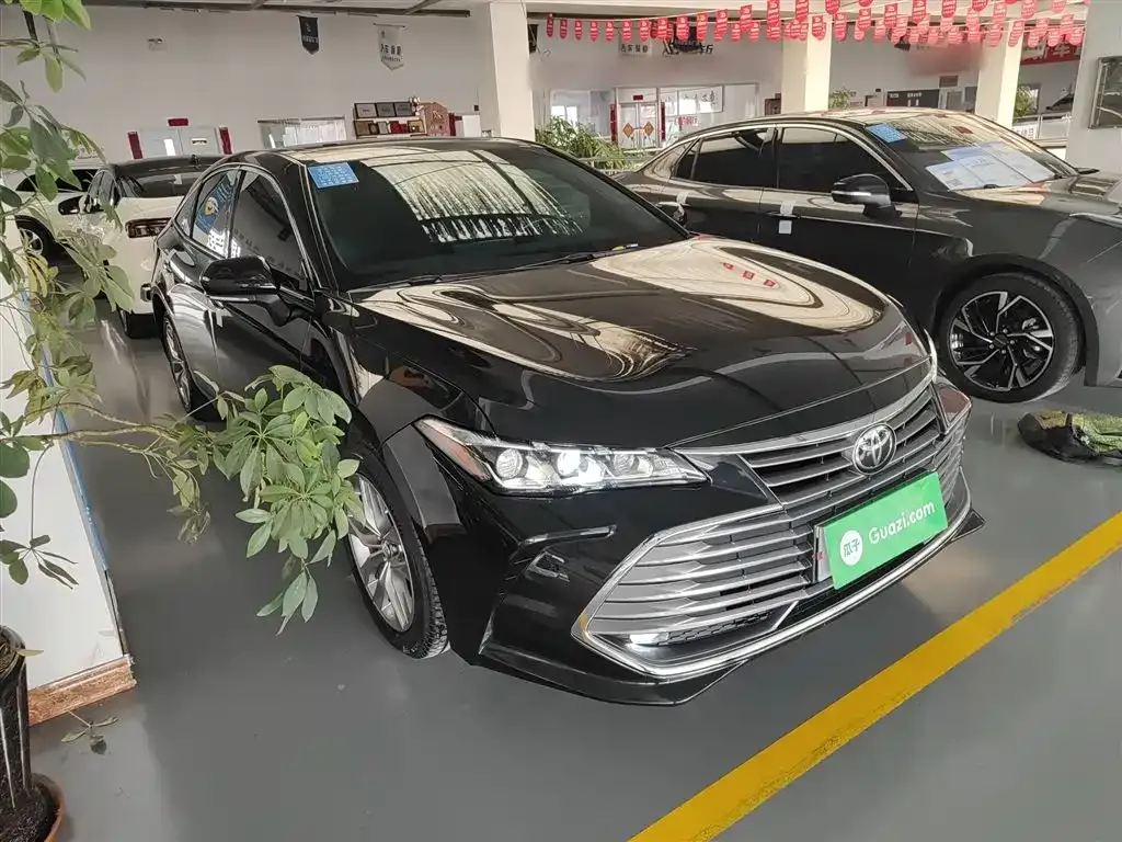 Toyota Avalon 2022 из CN, фото 7