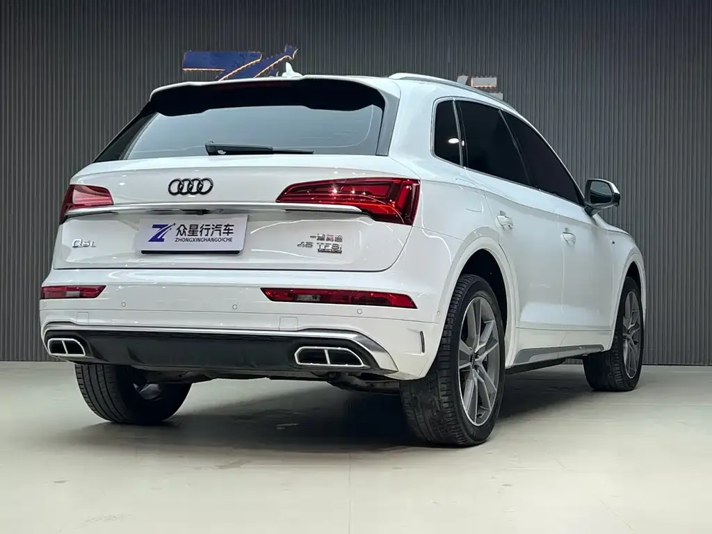 Audi Q5L 2022 из CN, фото 8