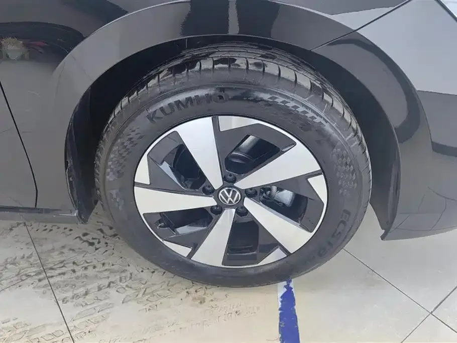 Volkswagen Magotan 2025 из CN, фото 10
