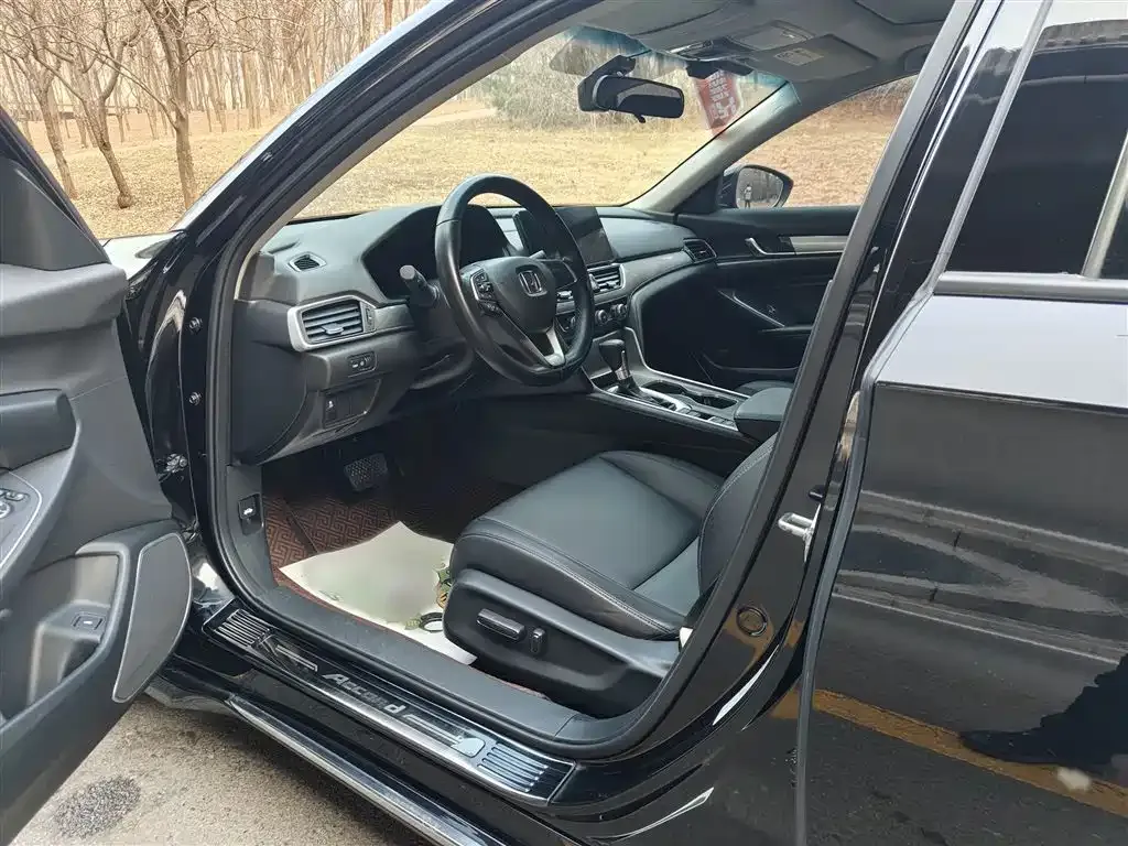 Honda Accord 2022 из CN, фото 8