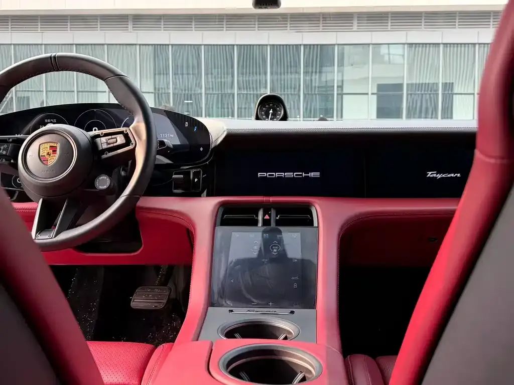 Porsche Taycan 2021 из CN, фото 7