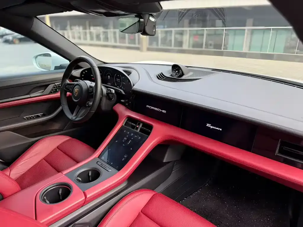 Porsche Taycan 2021 из CN, фото 8
