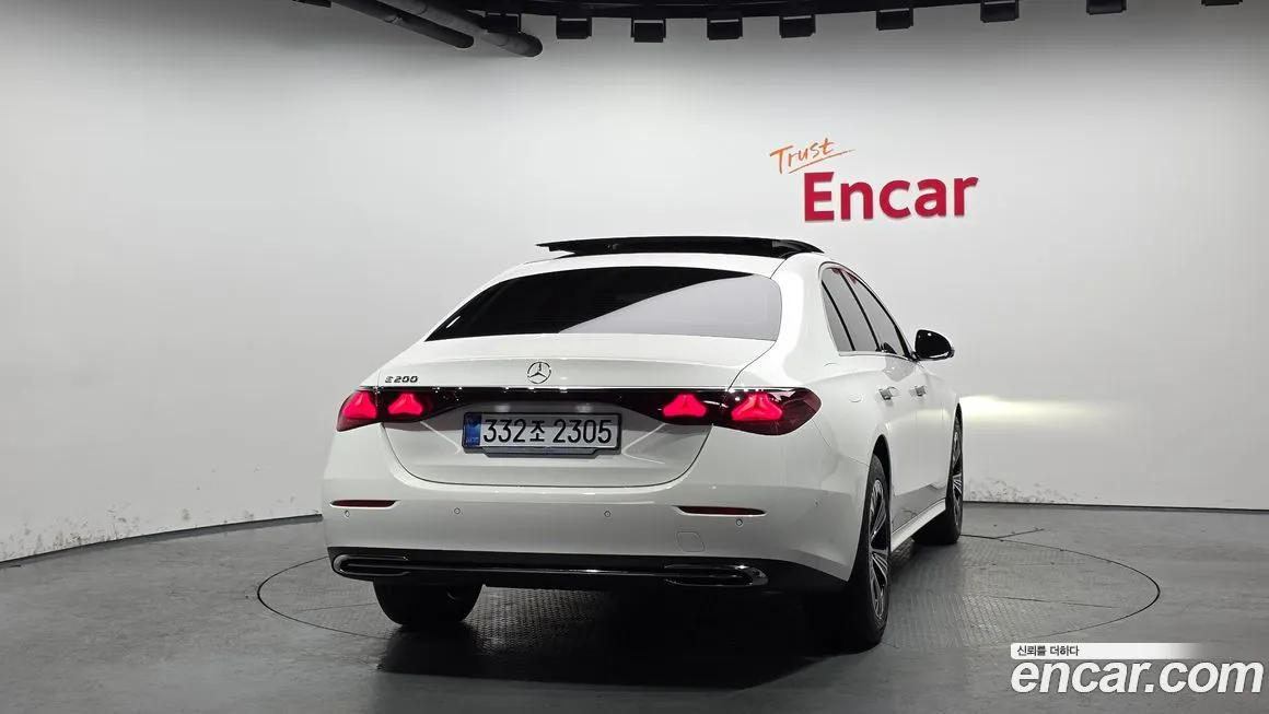 Mercedes-Benz E-Class 2026 из KR, фото 4