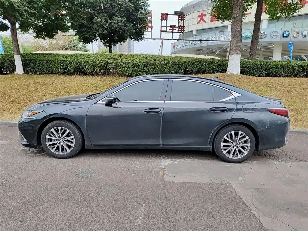 Lexus ES 2023 из CN, фото 7