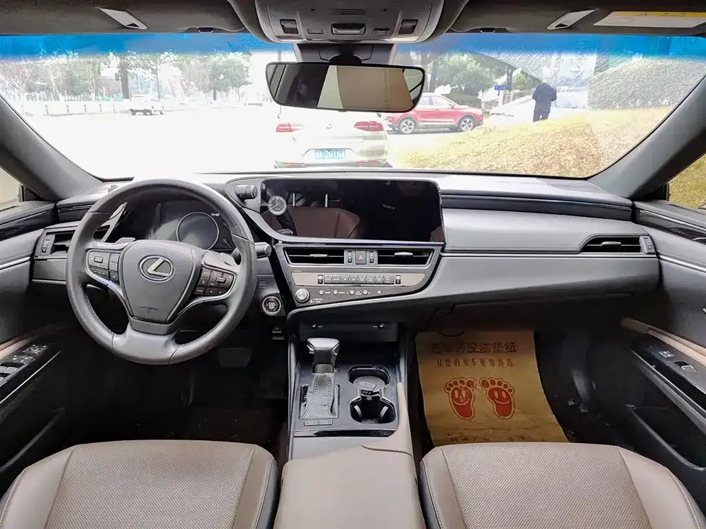 Lexus ES 2023 из CN, фото 3