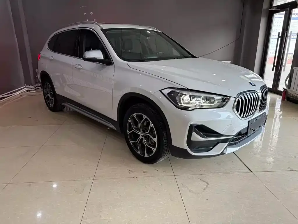 BMW X1 — фото 4