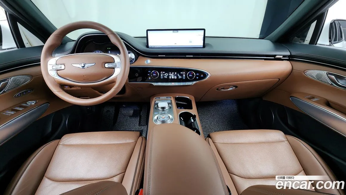 Genesis GV70 — фото 10
