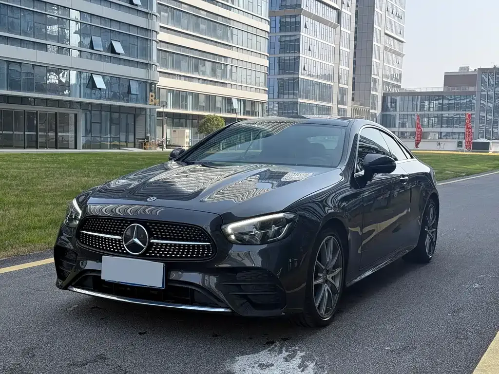 Mercedes-Benz E-Class (Import) — фото 1