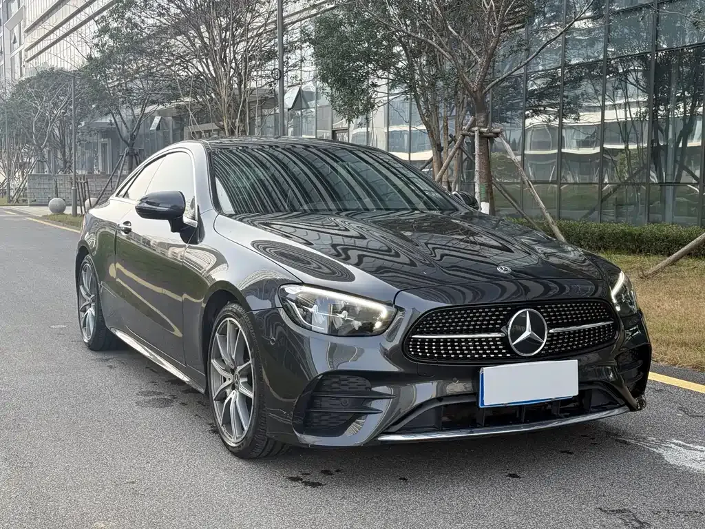 Mercedes-Benz E-Class (Import) — фото 9