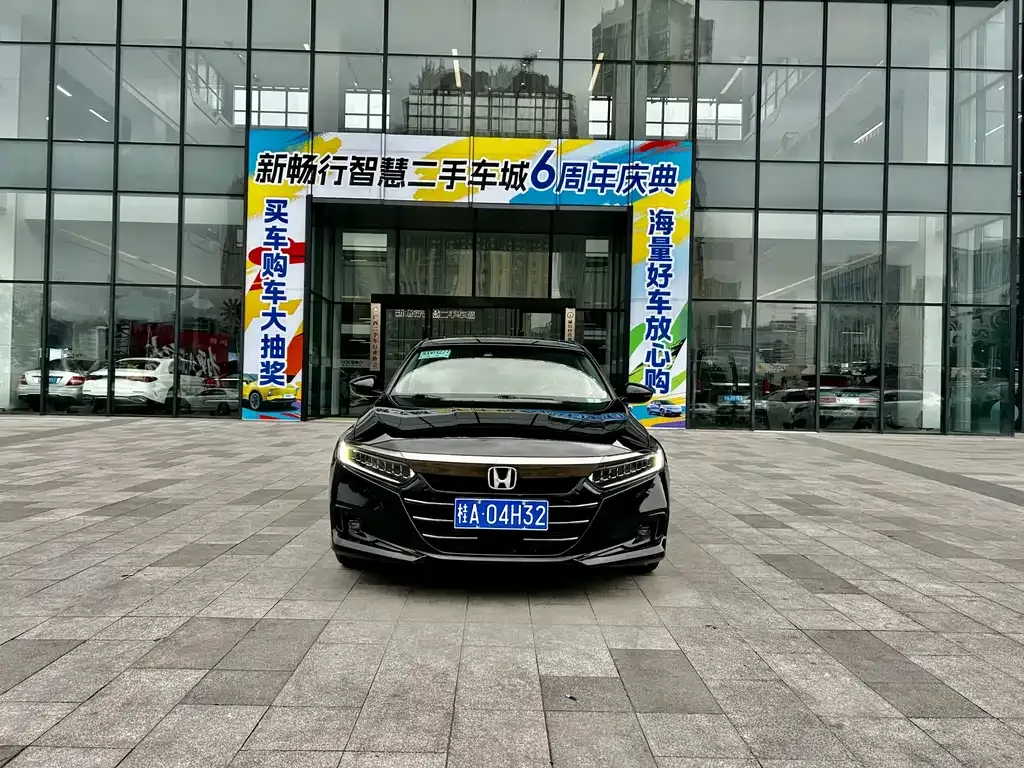 Honda Accord — фото 4