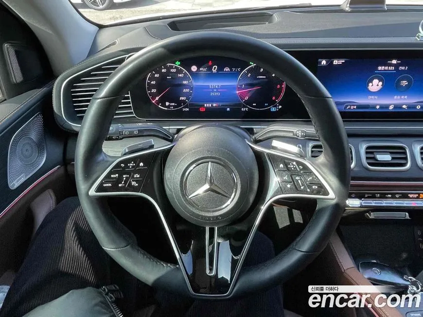 Mercedes-Benz GLE-Class — фото 10
