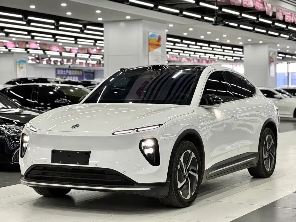 NIO EC6 — фото 1