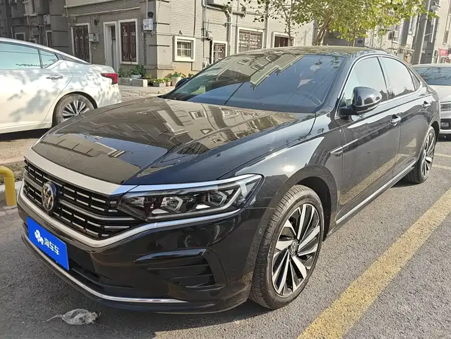 Volkswagen Passat 2023 из CN, фото 1