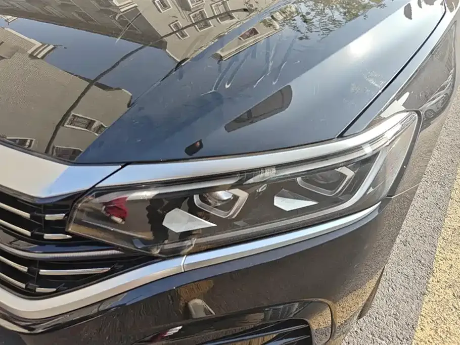 Volkswagen Passat 2023 из CN, фото 2