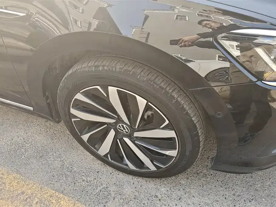 Volkswagen Passat 2023 из CN, фото 3