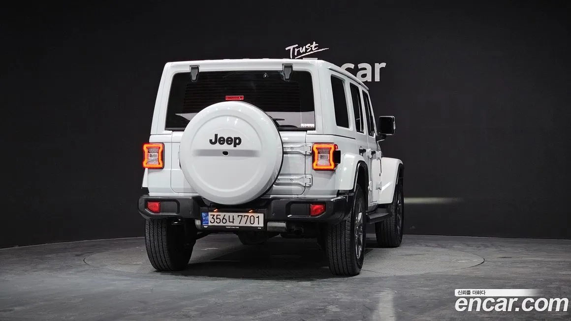 Jeep Wrangler 2022 из KR, фото 4