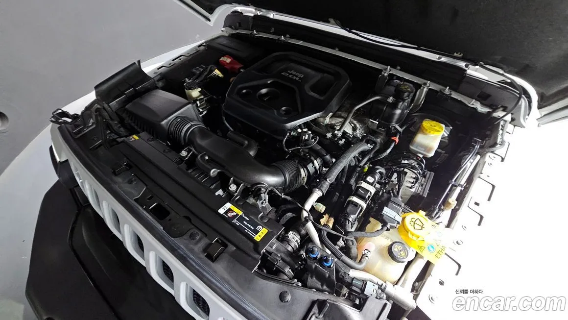 Jeep Wrangler 2022 из KR, фото 9