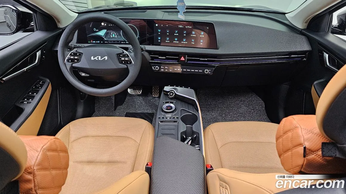 Kia EV6 — фото 9