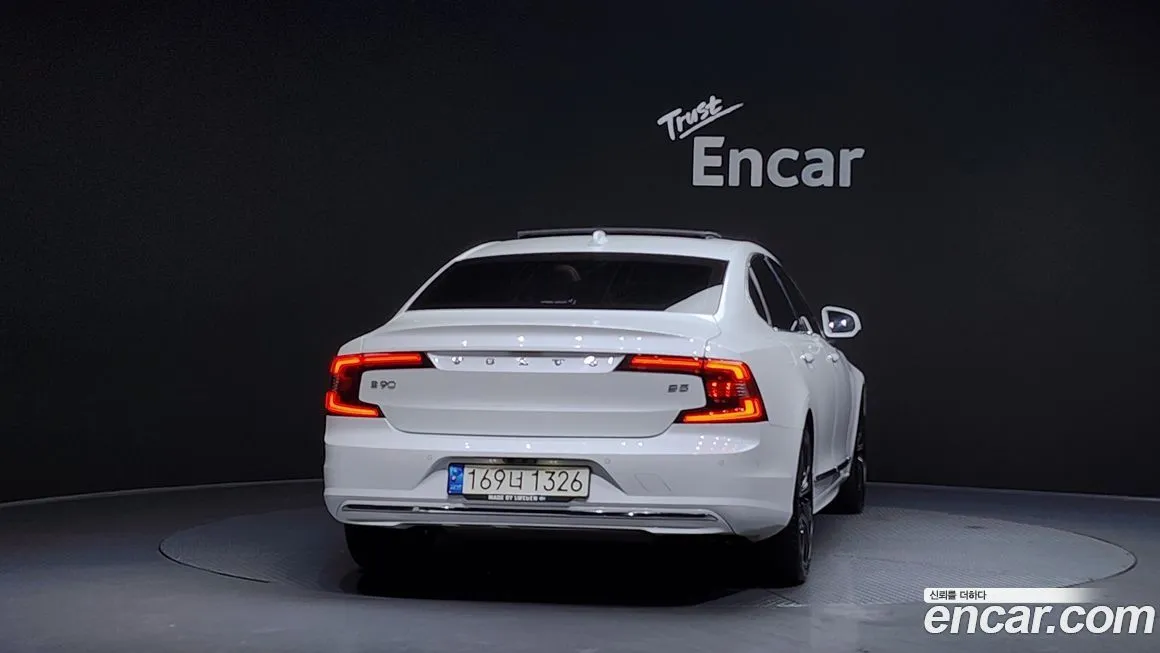 Volvo S90 2021 из KR, фото 4