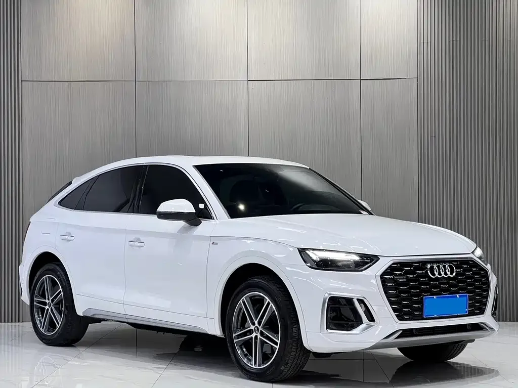 Audi Q5L Sportback 2023 из CN, фото 7