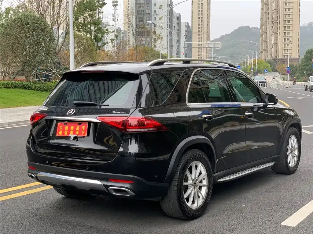 Mercedes-Benz GLE — фото 8