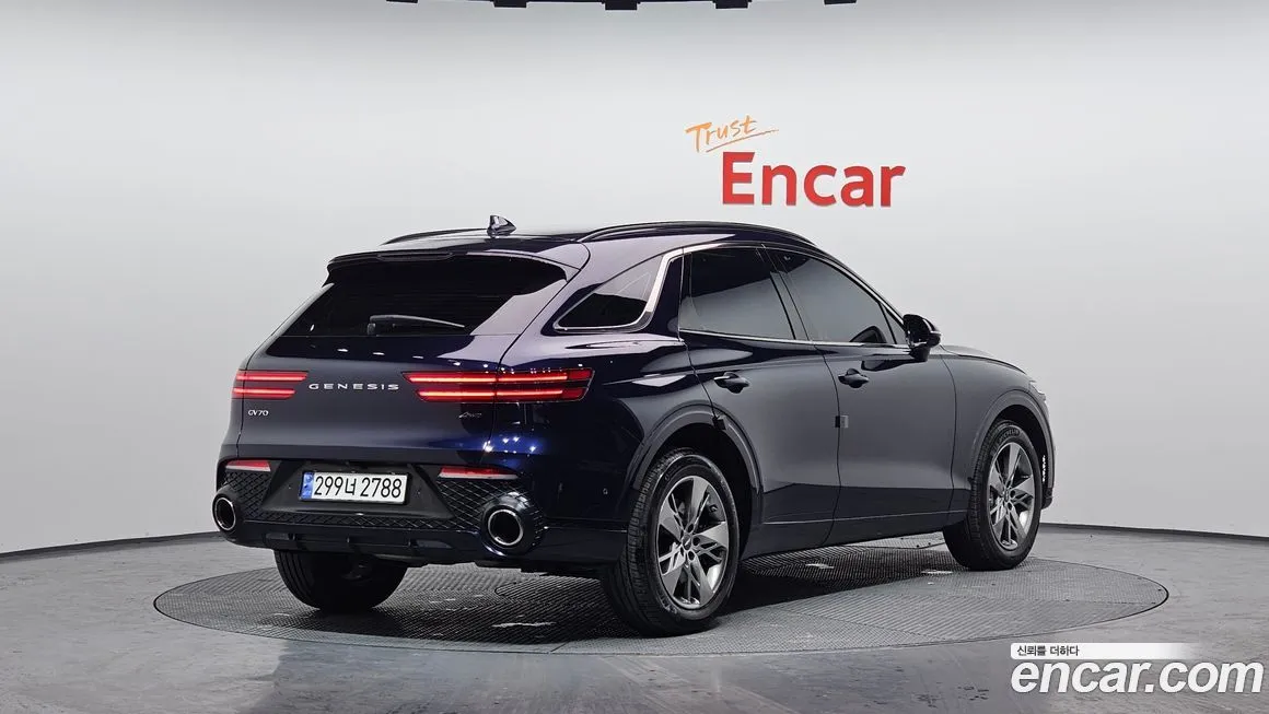 Genesis GV70 2024 из KR, фото 3
