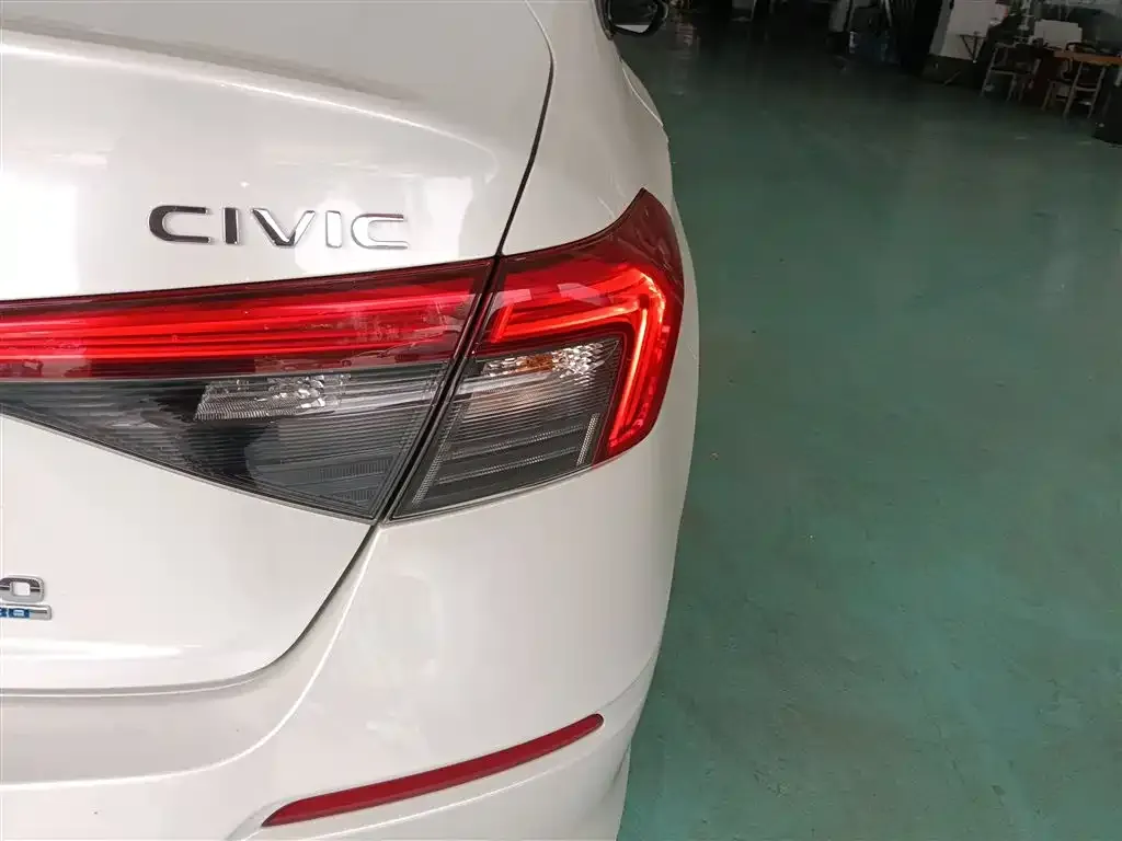 Honda Civic — фото 3