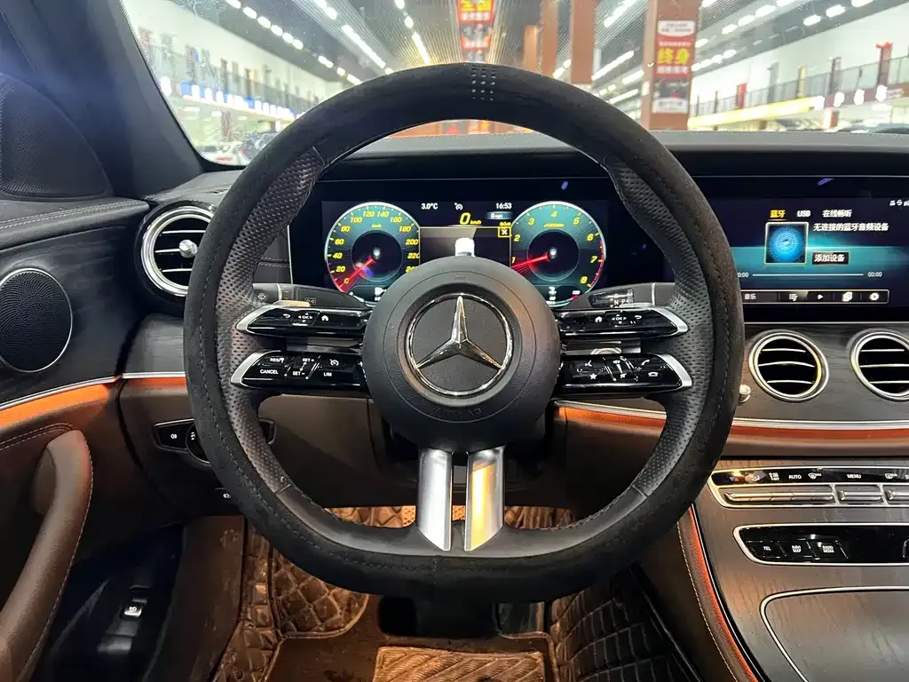Mercedes-Benz E-Class 2023 из CN, фото 4