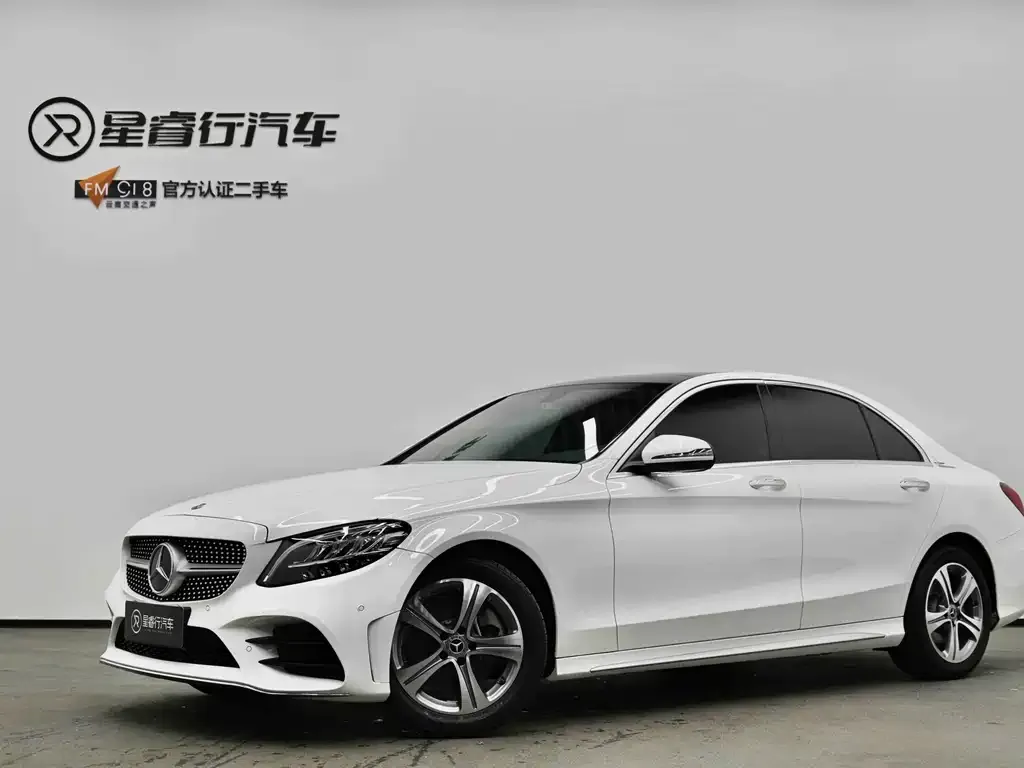 Mercedes-Benz C-Class — фото 1
