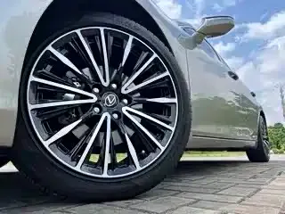 Lexus ES — фото 8