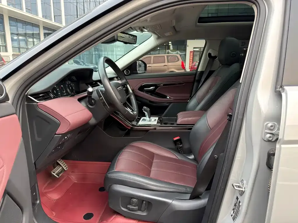 Land Rover Evoque 2024 из CN, фото 7