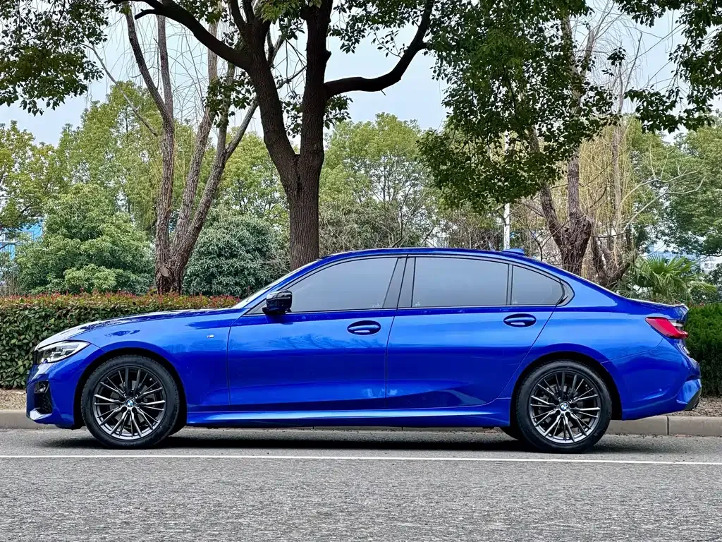 BMW 3 Series 2021 из CN, фото 7