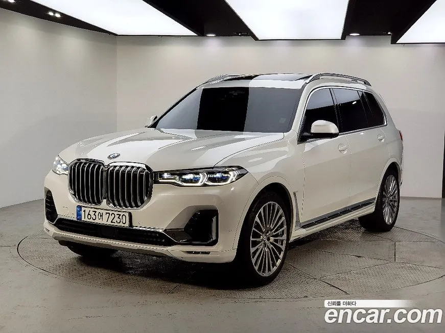 BMW X7 — фото 1