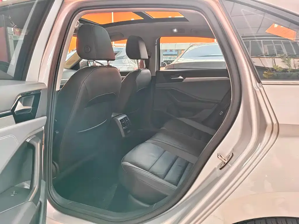 Volkswagen Sagitar 2021 из CN, фото 4