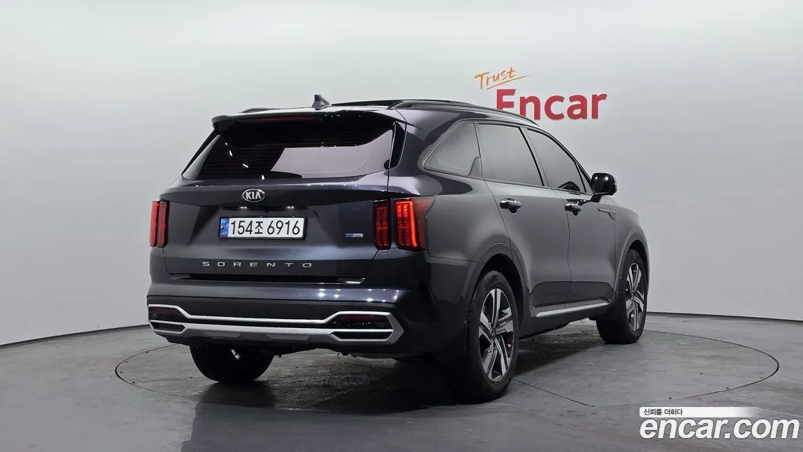 Kia Sorento — фото 5