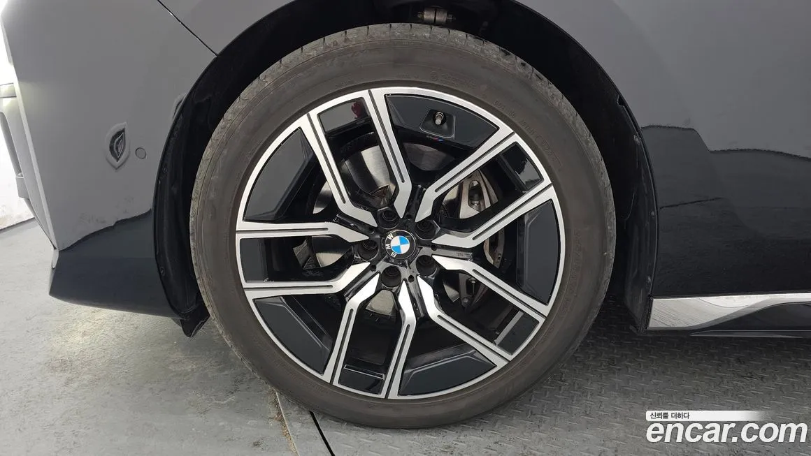 BMW 7-Series 2025 из KR, фото 7