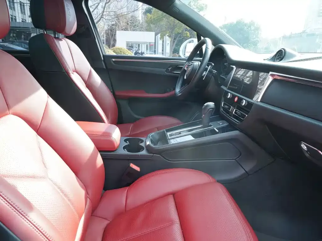 Porsche Macan 2025 из CN, фото 8