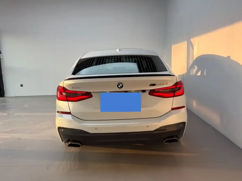 BMW 6 Series GT 2022 из CN, фото 2