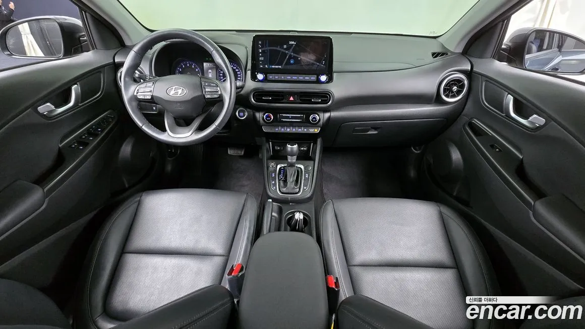 Hyundai Kona — фото 8