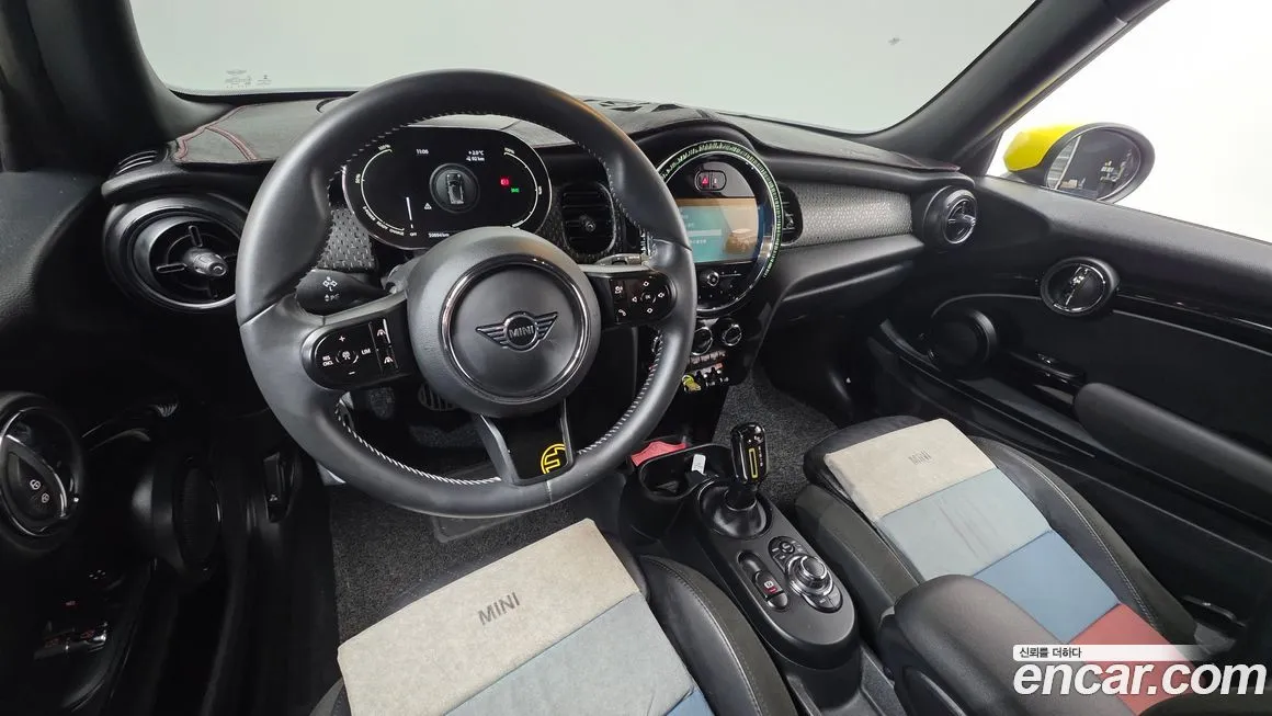 Mini Cooper 2023 из KR, фото 8