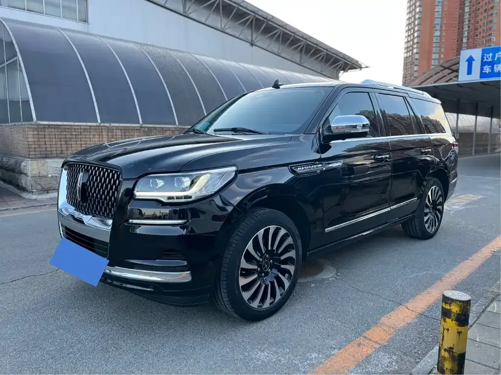 Lincoln Navigator — фото 1