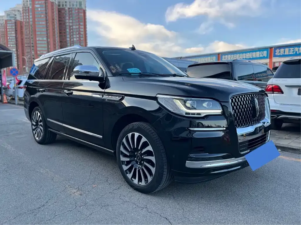 Lincoln Navigator — фото 8