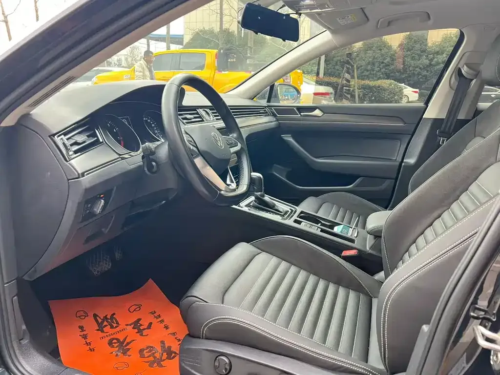 Volkswagen Magotan 2022 из CN, фото 4