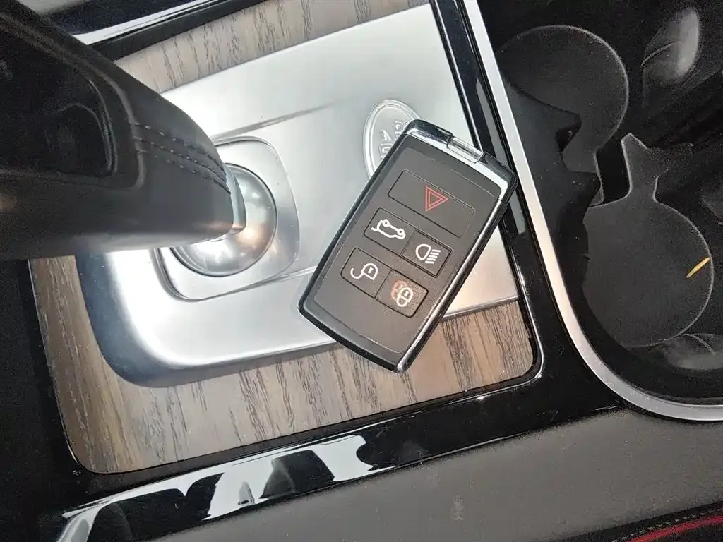 Land Rover Discovery Sport 2022 из CN, фото 8
