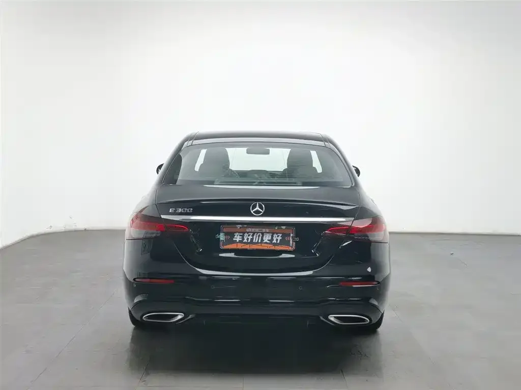 Mercedes-Benz E-Class (Import) — фото 4